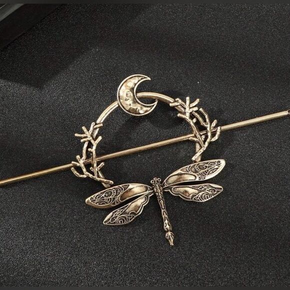 Cottagecore Gold Tone Dragonfly and Moon Hairpin Engraved details Hair A… - Picture 1 of 4